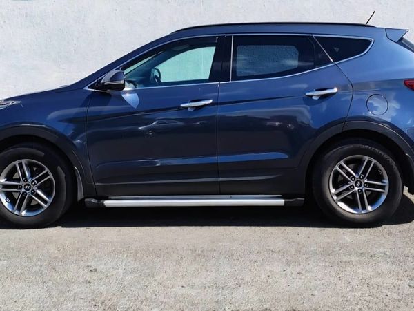 Hyundai Santa Fe SUV, Diesel, 2017, Blue