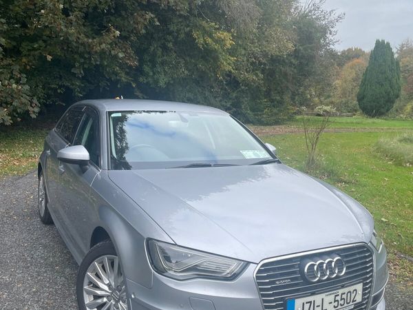 Audi A3 Hatchback, Petrol Plug-in Hybrid, 2017, Silver