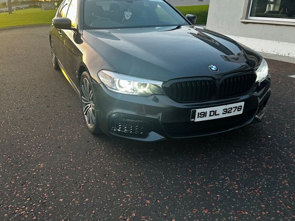BMW 5-Series Saloon, Petrol Plug-in Hybrid, 2019, Grey