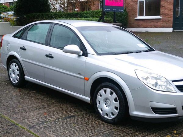 Opel Vectra Hatchback, Petrol, 2007, Silver