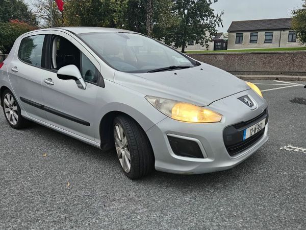 Peugeot 308 MPV, Diesel, 2012, Grey