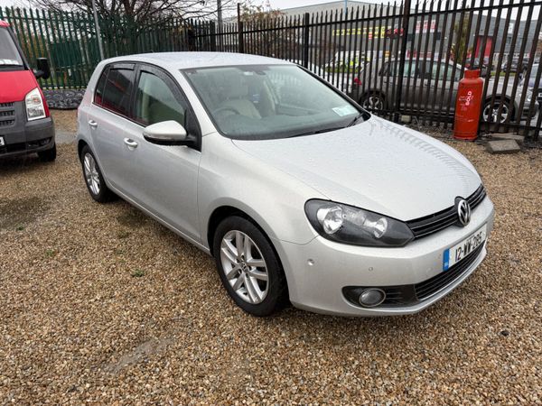 Volkswagen Golf Estate, Petrol, 2012, Silver