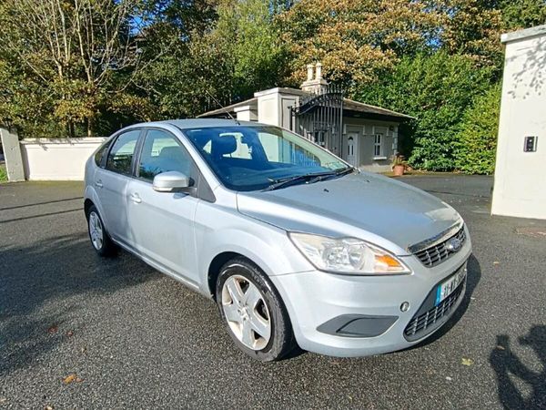Ford Focus Hatchback, Diesel, 2011, Silver