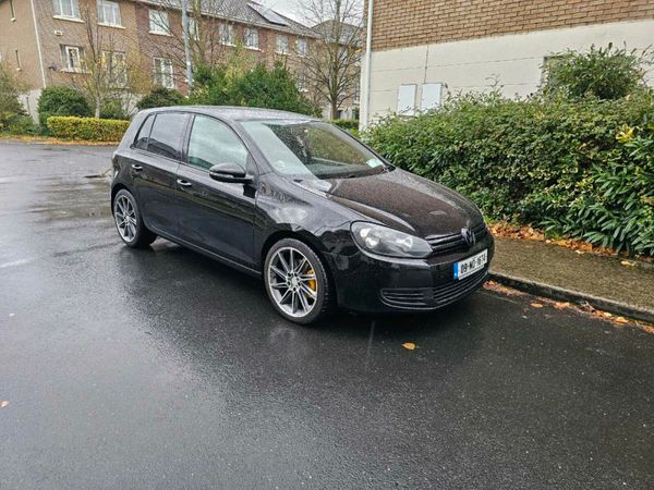 Volkswagen Golf Hatchback, Petrol, 2009, Black