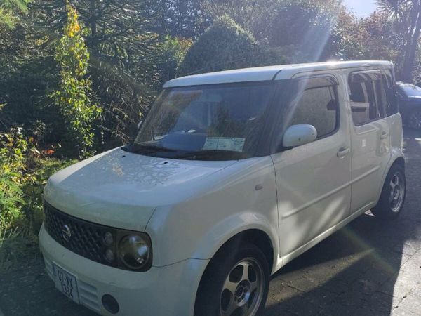 Nissan Cube Estate, Petrol, 2007, White