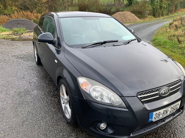 Kia Ceed Hatchback, Diesel, 2008, Black
