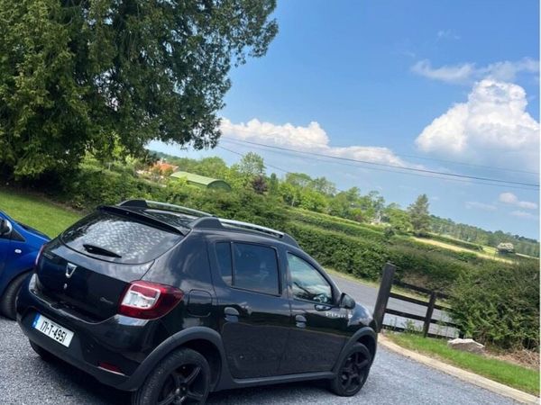 Dacia Sandero Stepway Hatchback, Diesel, 2017, Black