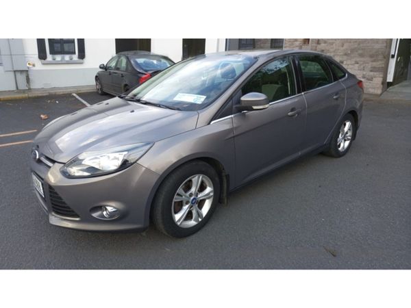 Ford Focus Saloon, Diesel, 2012, Brown