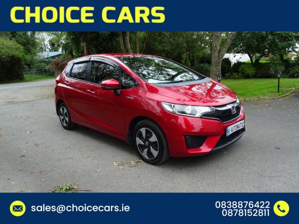 Honda Fit Hatchback, Petrol Hybrid, 2016, Red