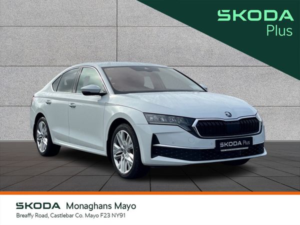 Skoda Octavia Saloon, Diesel, 2025, White