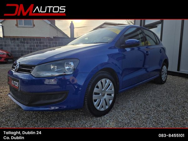 Volkswagen Polo Hatchback, Petrol, 2013, Blue