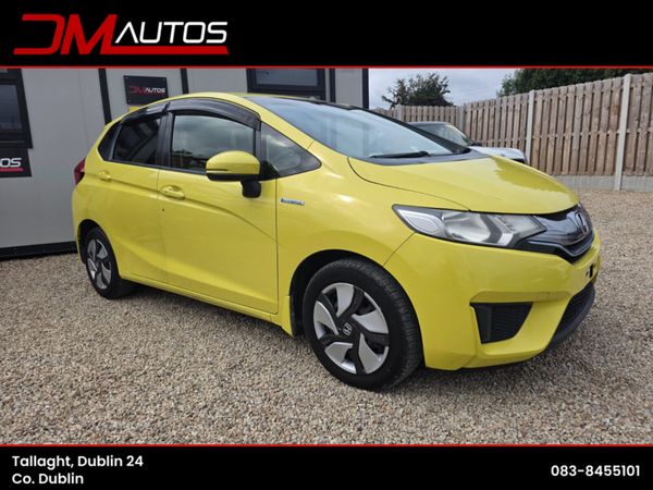 Honda Fit Hatchback, Petrol Hybrid, 2013, Yellow