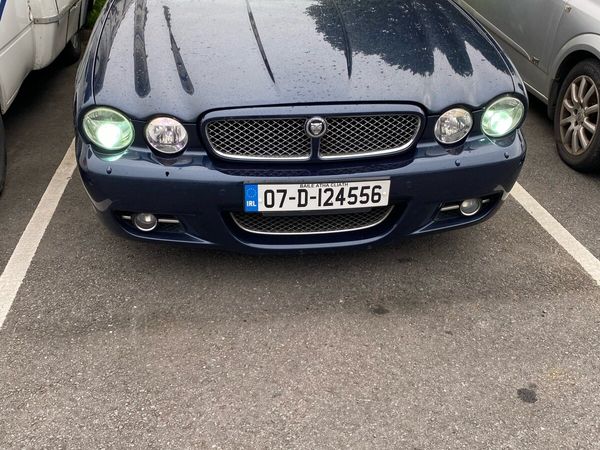 Jaguar XJ Saloon, Diesel, 2007, Blue