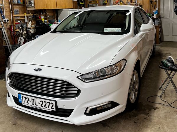 Ford Mondeo Hatchback, Diesel, 2017, White