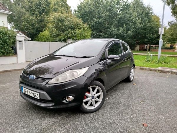 Ford Fiesta Hatchback, Diesel, 2009, Black