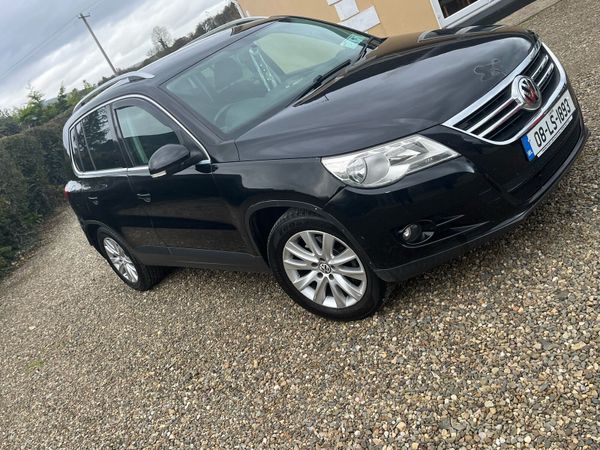Volkswagen Tiguan SUV, Diesel, 2008, Black