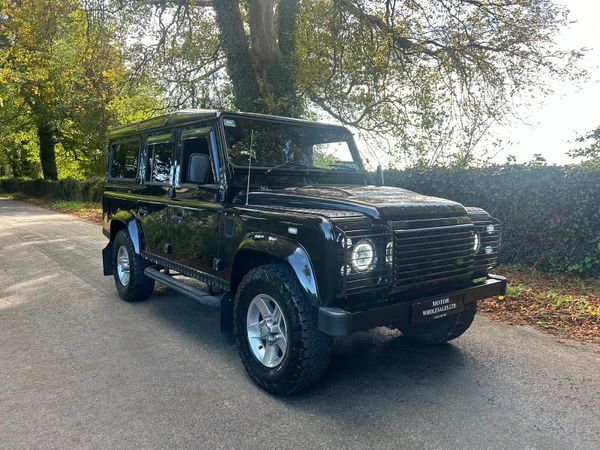 Land Rover Defender SUV, Diesel, 2015, Black