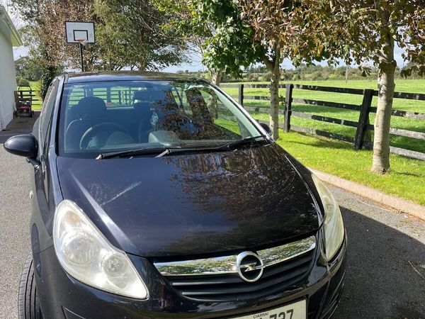 Opel Corsa Hatchback, Petrol, 2010, Black