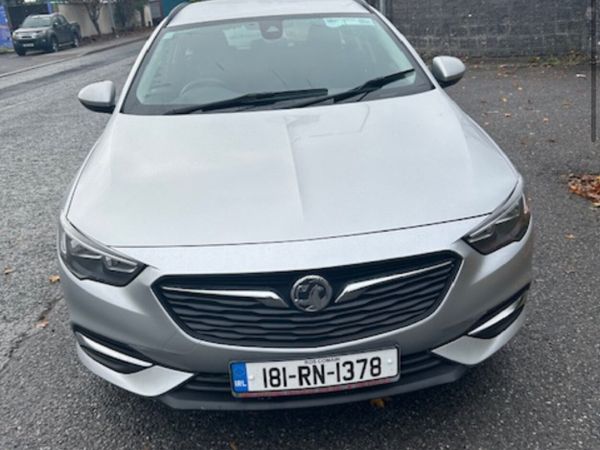 Vauxhall Insignia Estate, Diesel, 2018, Silver