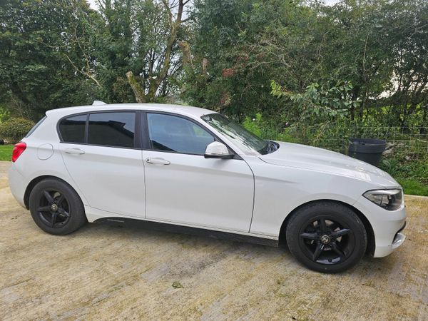 BMW 1-Series Hatchback, Diesel, 2017, White