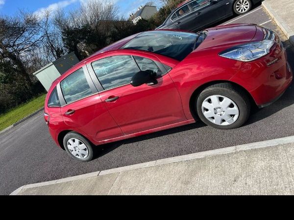 Citroen C3 Hatchback, Diesel, 2016, Red