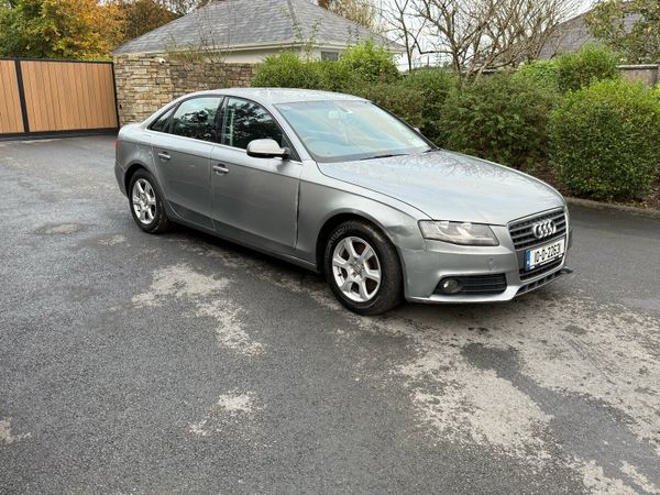 Audi A4 Saloon, Diesel, 2010, Grey