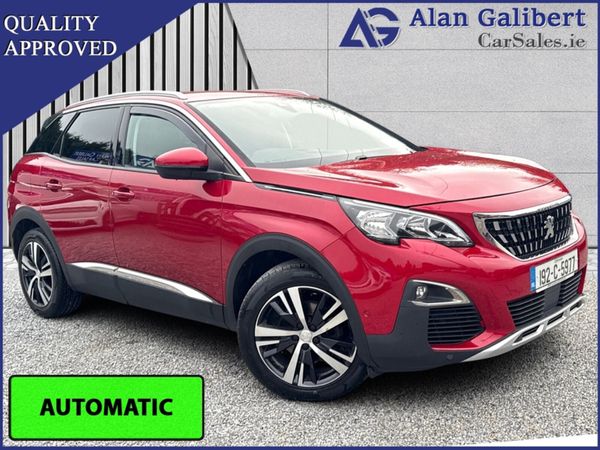 Peugeot 3008 MPV, Diesel, 2019, Red