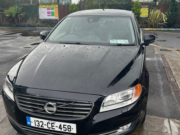Volvo 80 Series Saloon, Diesel, 2013, Black