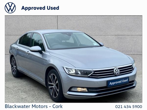 Volkswagen Passat Saloon, Diesel, 2019, Grey