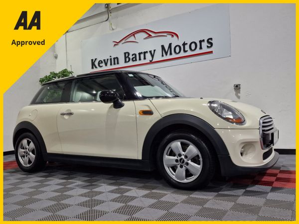 Mini Cooper Hatchback, Petrol, 2014, White
