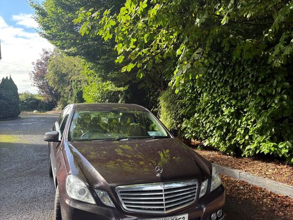 Mercedes-Benz E-Class Saloon, Diesel, 2012, Brown