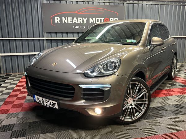Porsche Cayenne SUV, Diesel, 2015, Brown