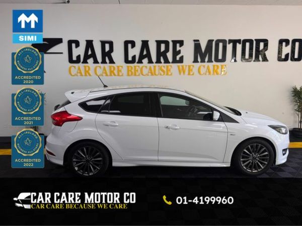 Ford Focus Hatchback, Petrol, 2017, White