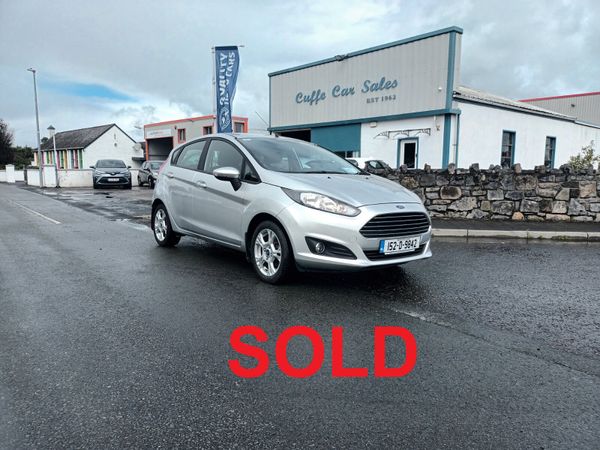 Ford Fiesta Hatchback, Petrol, 2015, Silver