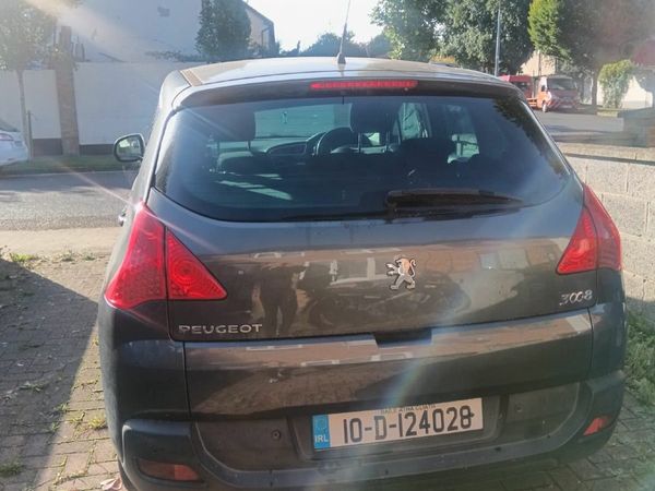 Peugeot 3008 MPV, Diesel, 2010, Grey