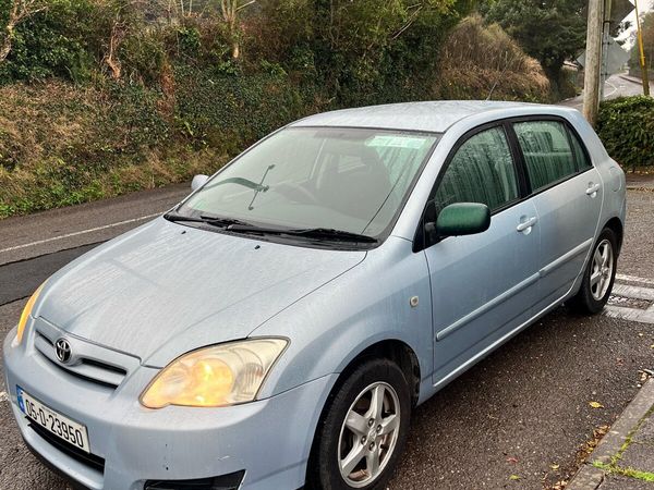 Toyota Corolla Hatchback, Petrol, 2005, Blue