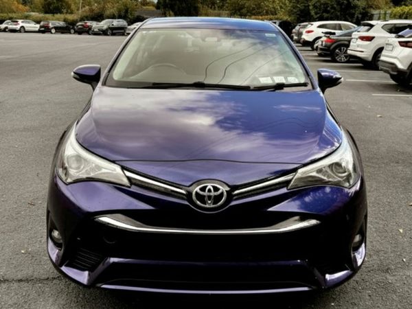 Toyota Avensis Saloon, Diesel, 2015, Blue