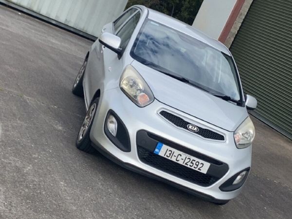 Kia Picanto Hatchback, Petrol, 2013, Silver