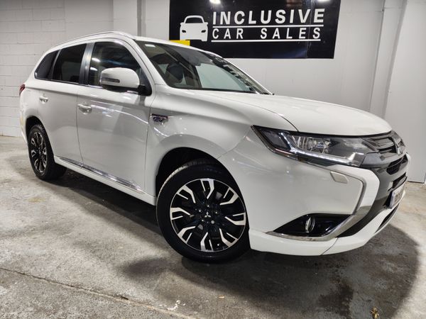 Mitsubishi Outlander SUV, Petrol Plug-in Hybrid, 2016, White