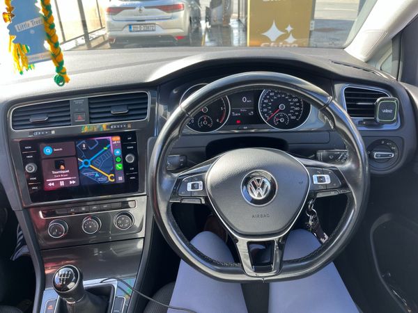 Volkswagen Golf Hatchback, Diesel, 2017, Silver