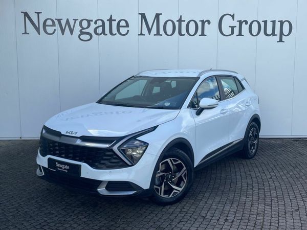 Kia Sportage MPV, Diesel Hybrid, 2025, White
