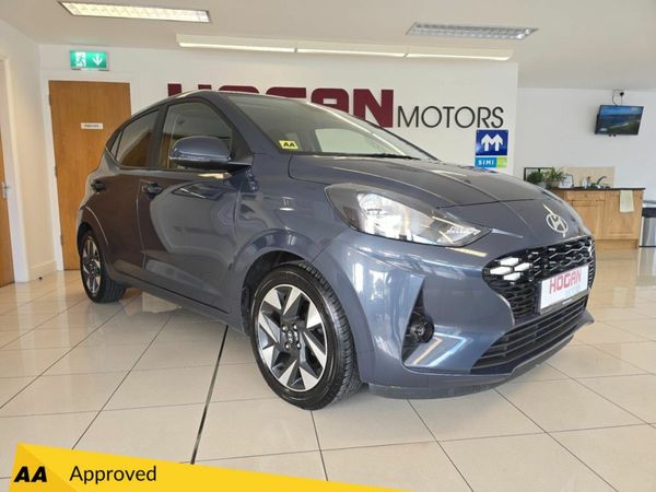 Hyundai i10 Hatchback, Petrol, 2023, Grey