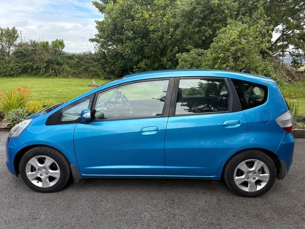 Honda Jazz Hatchback, Petrol, 2009, Blue