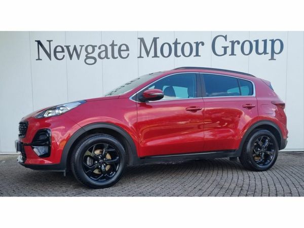 Kia Sportage MPV, Diesel, 2022, Red