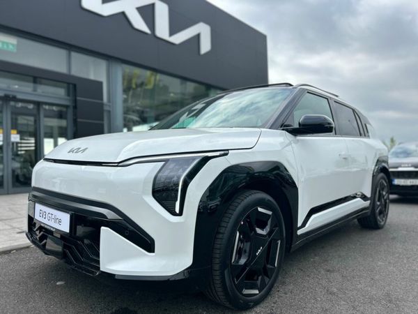 Kia EV3 SUV, Electric, 2025, White