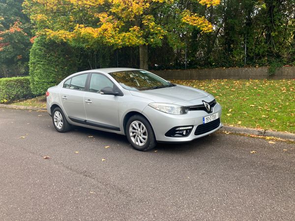 Renault Fluence Saloon, Diesel, 2015, Silver