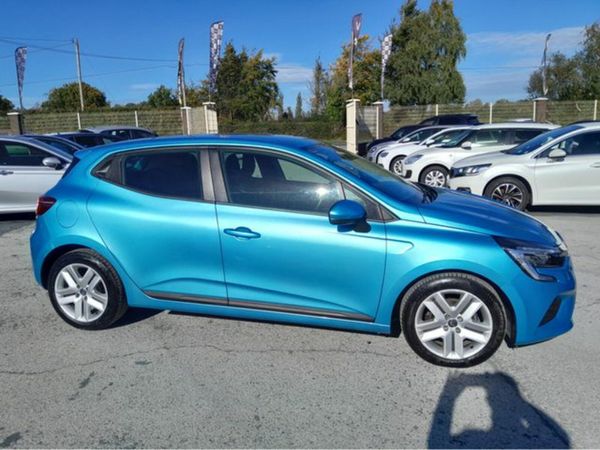 Renault Clio Hatchback, Petrol, 2022, Blue
