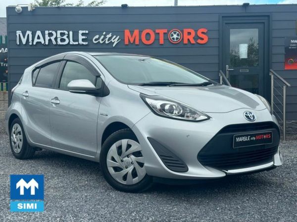 Toyota Aqua Hatchback, Petrol Hybrid, 2019, Silver