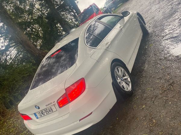 BMW 5-Series Saloon, Diesel, 2012, White