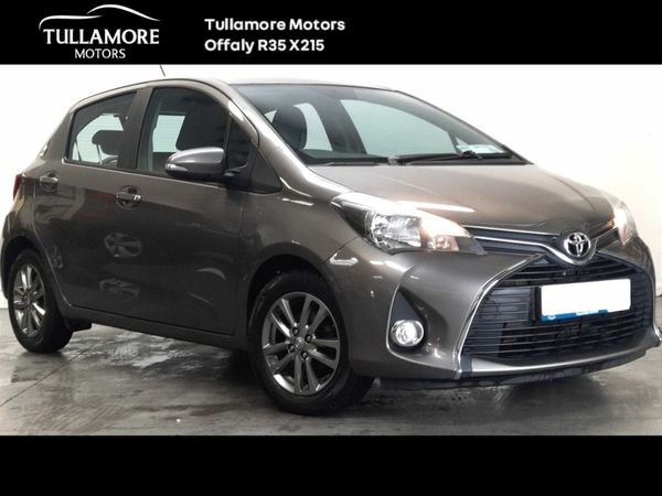 Toyota Yaris Hatchback, Diesel, 2016, Grey